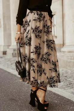 Hot Dear-Lover Floral Leaves Embroidered High Waist Maxi Skirt Apricot