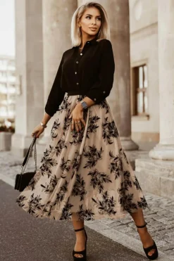 Hot Dear-Lover Floral Leaves Embroidered High Waist Maxi Skirt Apricot