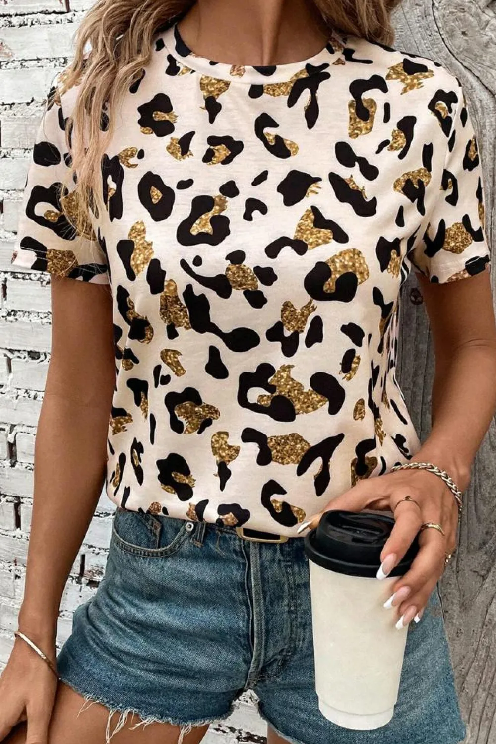 Hot Dear-Lover Leopard Print Round Neck Casual T Shirt Apricot