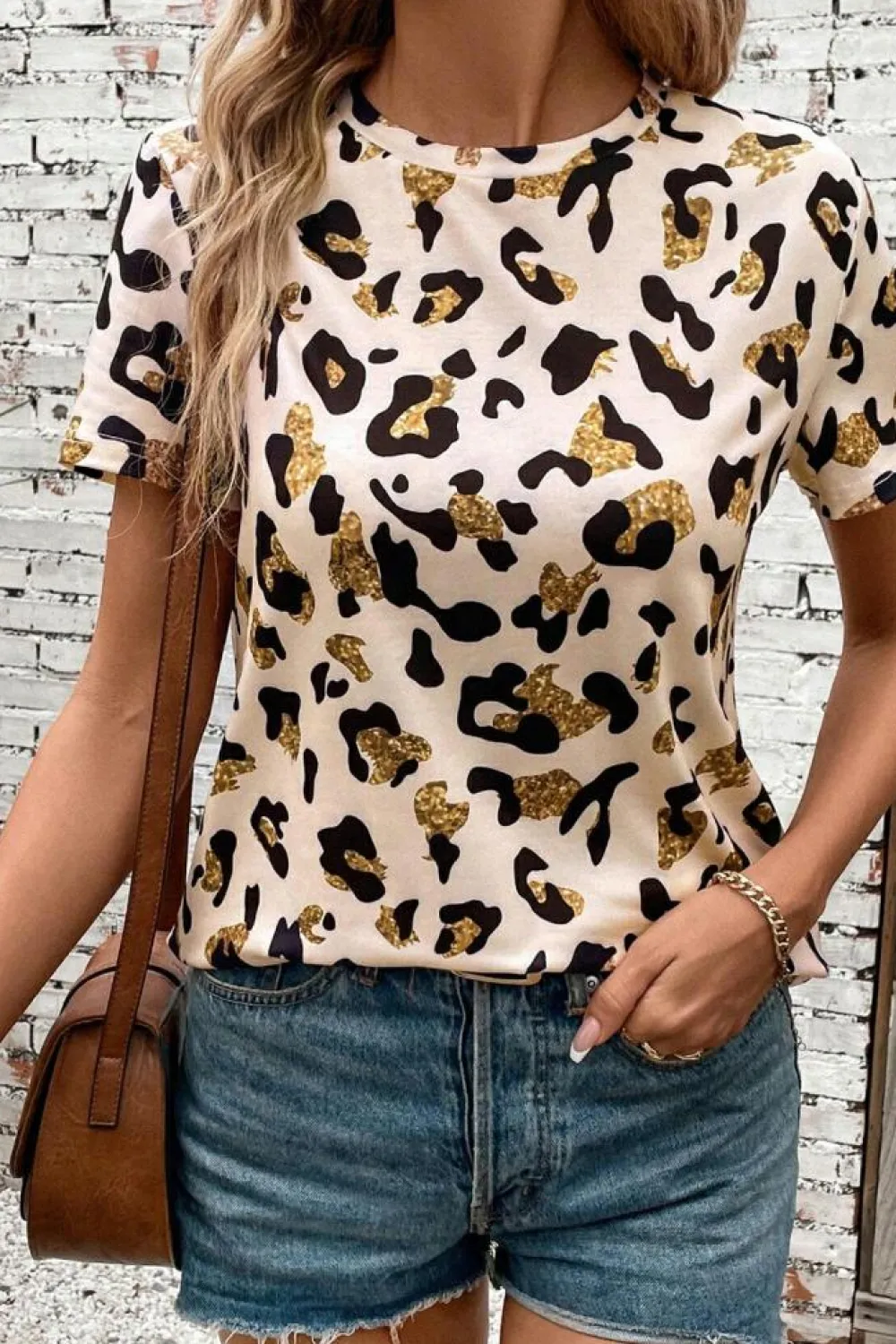 Hot Dear-Lover Leopard Print Round Neck Casual T Shirt Apricot
