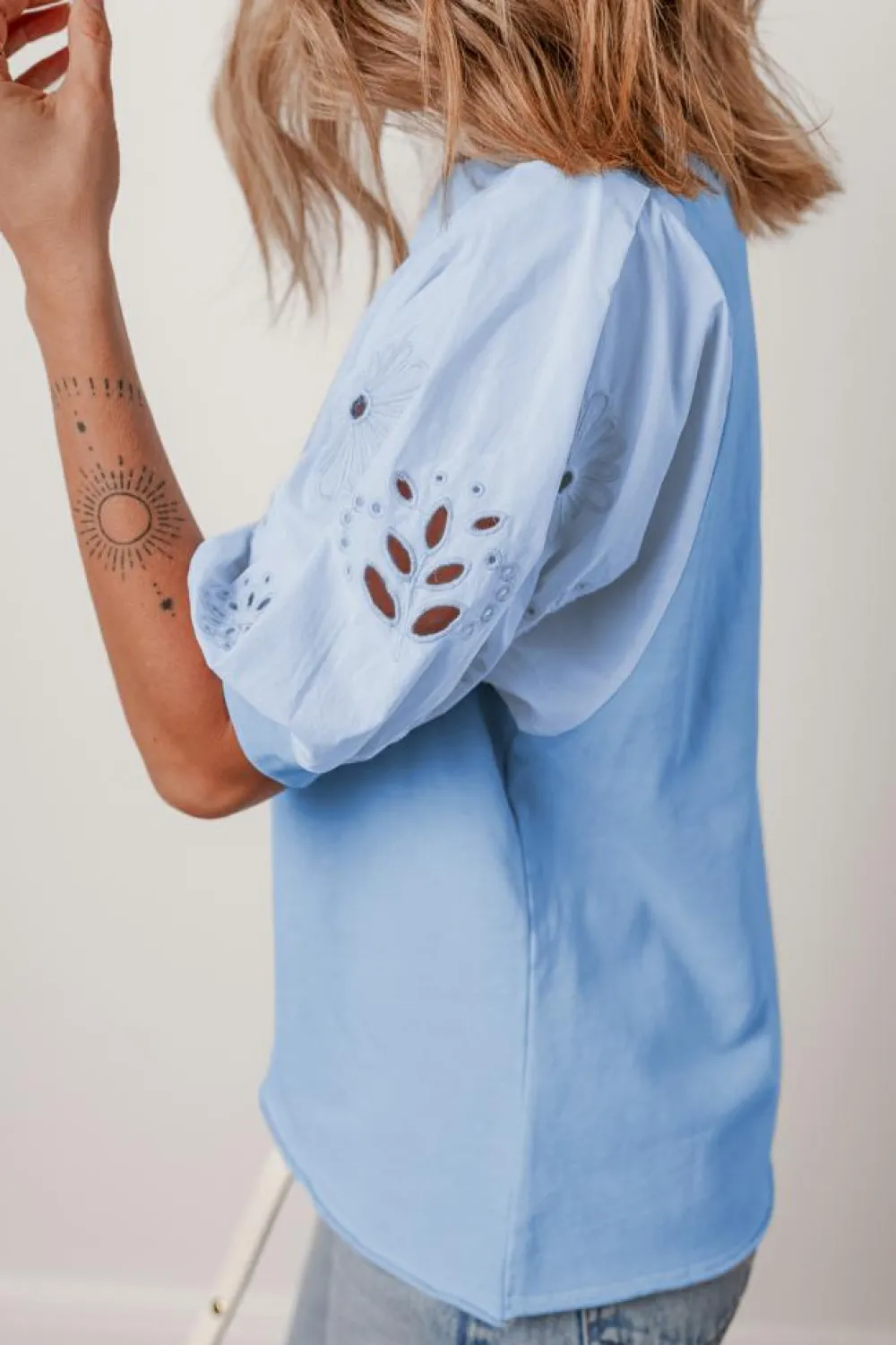 Sale Dear-Lover Eyelet Flower Embroidered Puff Short Sleeve Patchwork Crew Neck Blouse Beau Blue
