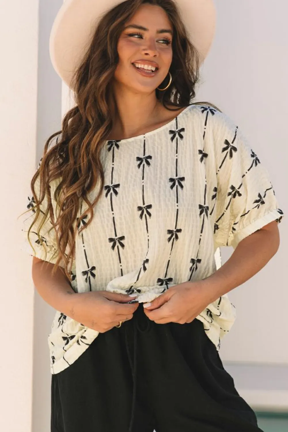 Discount Dear-Lover Bow Print Puff Short Sleeve Top Beige