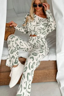 Sale Dear-Lover Leopard Animal Print Long Sleeve and Pants Loungewear Set Beige