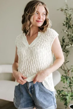 Fashion Dear-Lover Notched V Neck Short Sleeve Sweater Beige