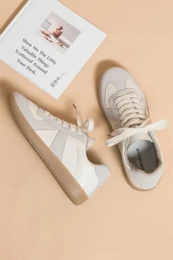 Hot Dear-Lover PU Leather Suede Patched Lace-up Flat Shoes Beige