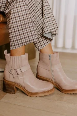 Clearance Dear-Lover Ring Linked Zipper Chunky Heel Ankle Boots Beige