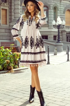 Hot Dear-Lover Western Pattern Print Tasseled Notch V Neck Mini Dress Beige