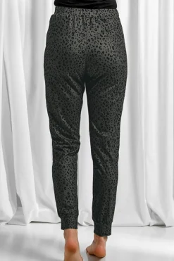 New Dear-Lover Breezy Leopard Joggers Black