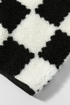 Sale Dear-Lover Checkered Sherpa Collared Jacket Vest Black