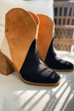 Clearance Dear-Lover Colorblock Suede Heeled Ankle Booties Black