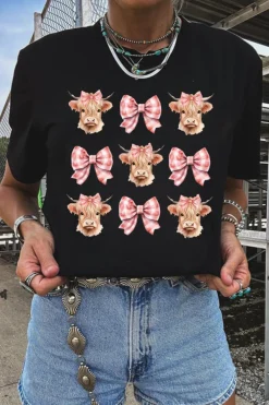 Hot Dear-Lover Cow with Bow Graphic Crewneck Western Tee Black