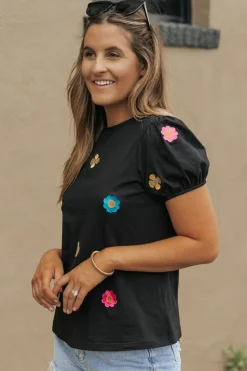Best Dear-Lover Embroidered Flower Short Puff Sleeve Tee Black