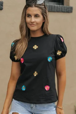 Best Dear-Lover Embroidered Flower Short Puff Sleeve Tee Black
