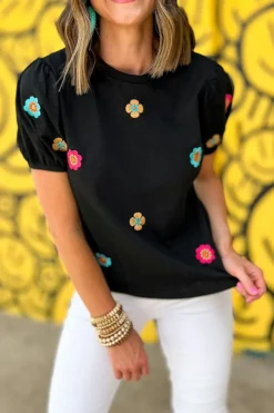 Best Dear-Lover Embroidered Flower Short Puff Sleeve Tee Black