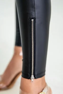 Clearance Dear-Lover Faux Leather Zipped Detail Leggings Black