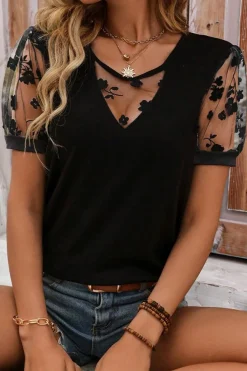 Discount Dear-Lover Flora Lace Patchwork Crew Neck T Shirt Black