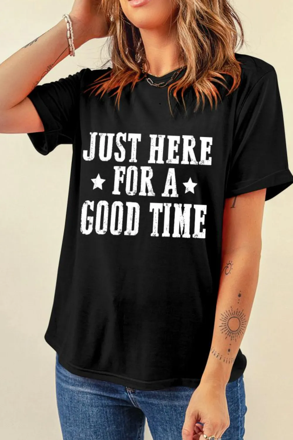 Best Dear-Lover Just Here For A Good Time Graphic Round Neck T Shirt Black