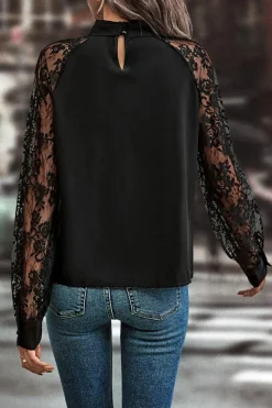 Discount Dear-Lover Keyhole Neckline Floral Lace Raglan Sleeve Blouse Black
