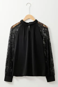 Discount Dear-Lover Keyhole Neckline Floral Lace Raglan Sleeve Blouse Black