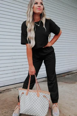 Best Dear-Lover Lattice Textured Cropped Tee and Jogger Pants Set Black