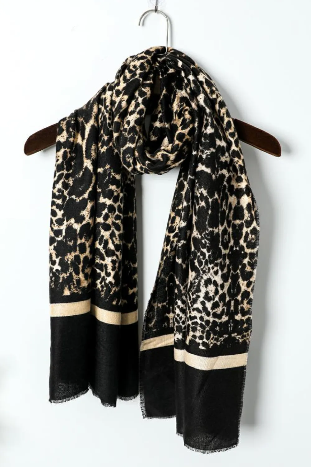 Discount Dear-Lover Leopard Printed Raw Edge Warm Scarf Black