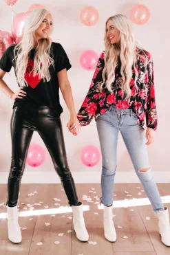 New Dear-Lover Love Heart Shaped Glitter Print T Shirt Black