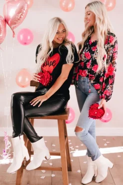 New Dear-Lover Love Heart Shaped Glitter Print T Shirt Black
