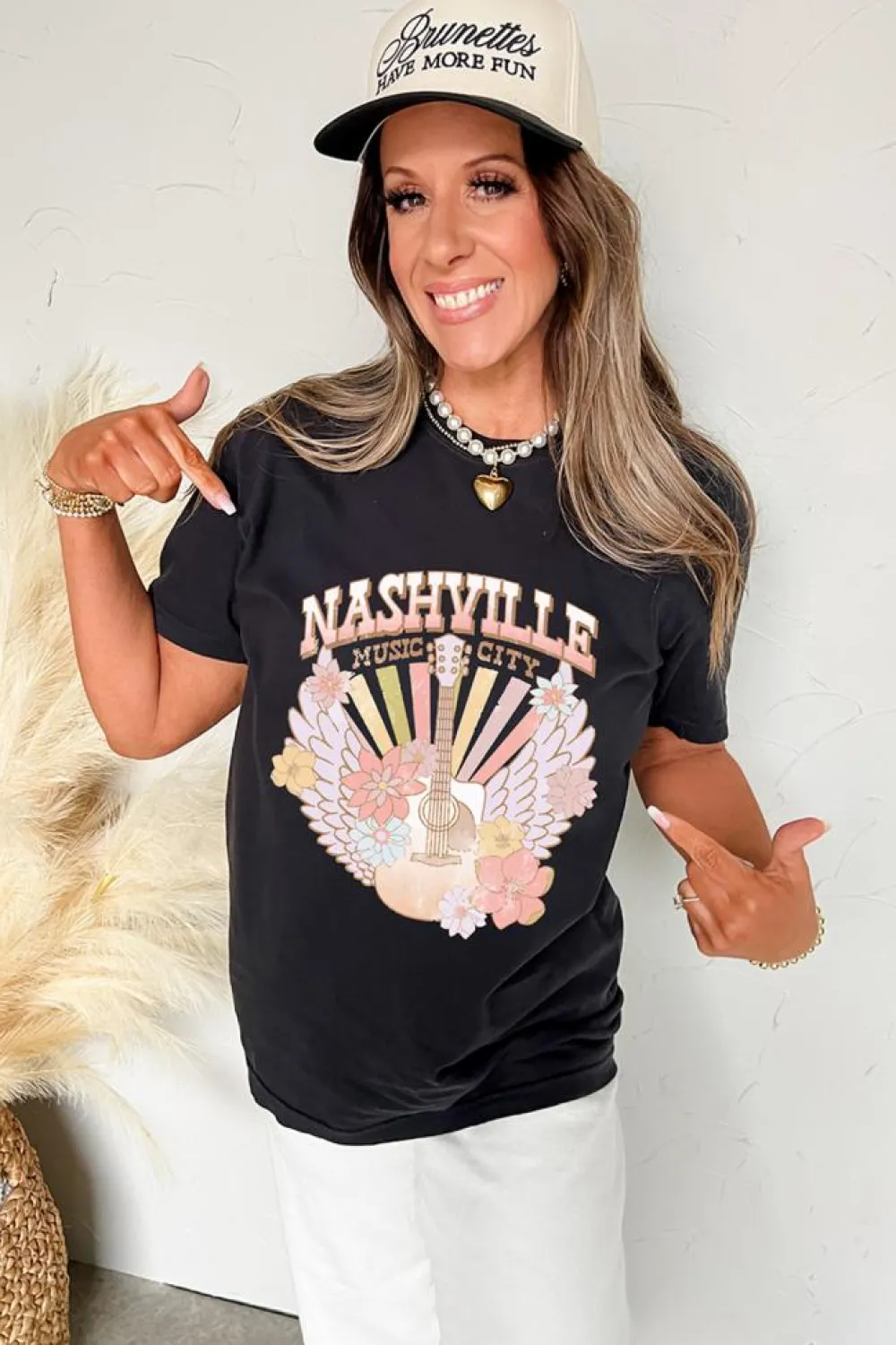 Fashion Dear-Lover Nashville Music City Guitar Angel Wing Graphic Tee Black