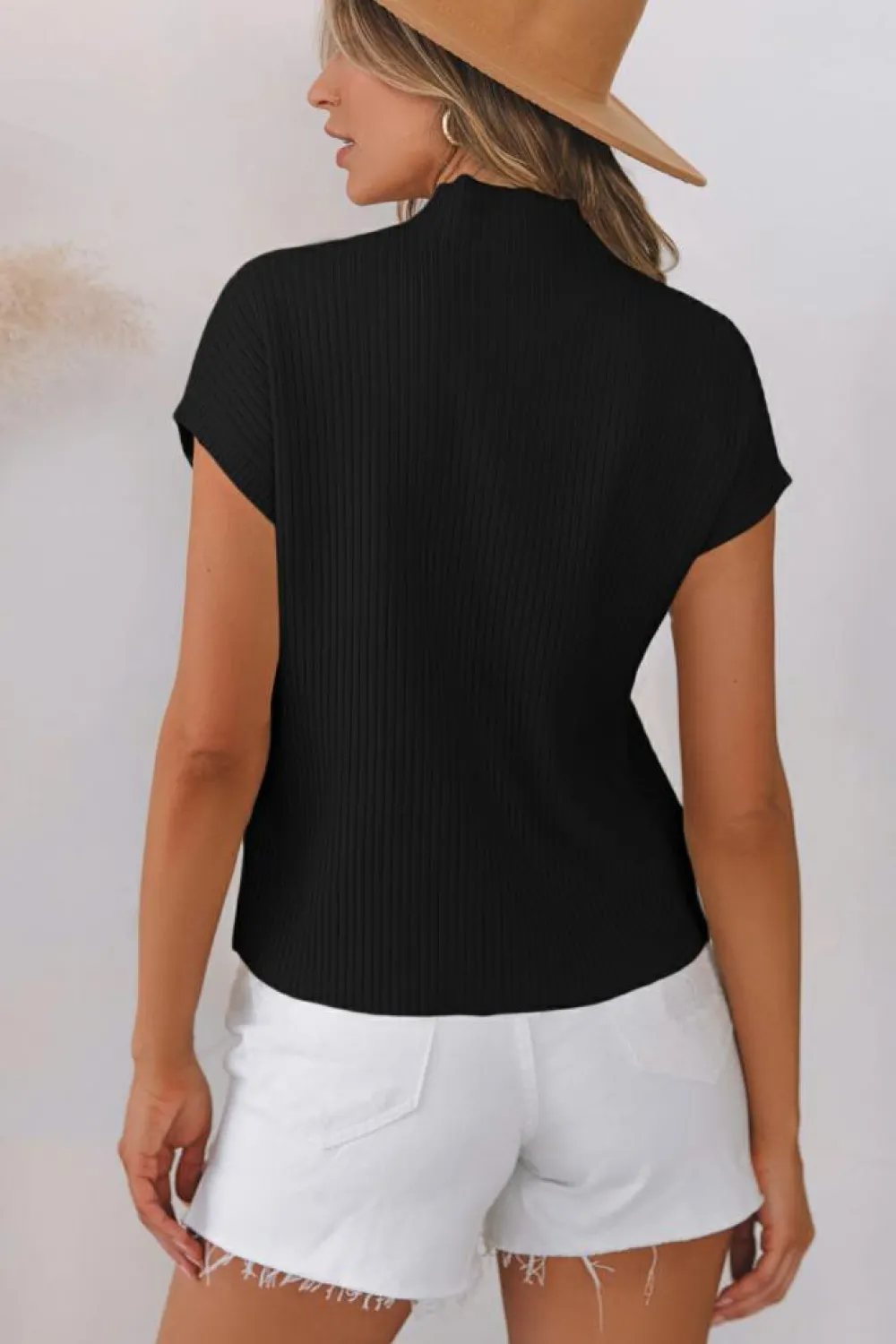 Best Dear-Lover Patch Pocket Ribbed Knit Short Sleeve Sweater Black