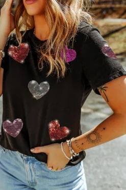 Hot Dear-Lover Sequin Heart Patched Pattern Crewneck Valentines Tee Black