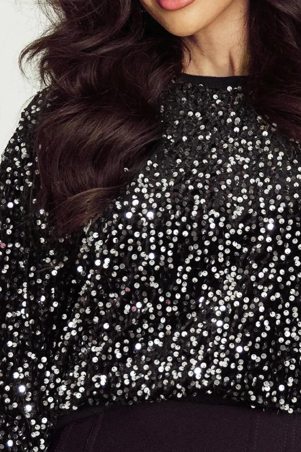 Hot Dear-Lover Sequined Long Sleeve Crew Neck Cropped Blouse Black