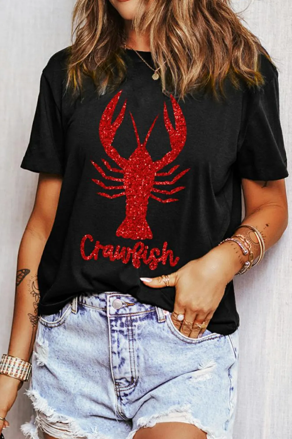 Clearance Dear-Lover Shimmering Crawfish Graphic Tee Black