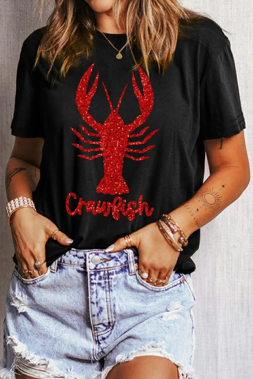 Clearance Dear-Lover Shimmering Crawfish Graphic Tee Black