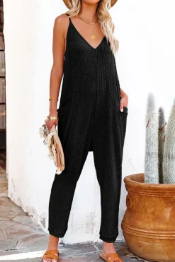 Outlet Dear-Lover Textured Sleeveless V-Neck Pocketed Casual Jumpsuit Black