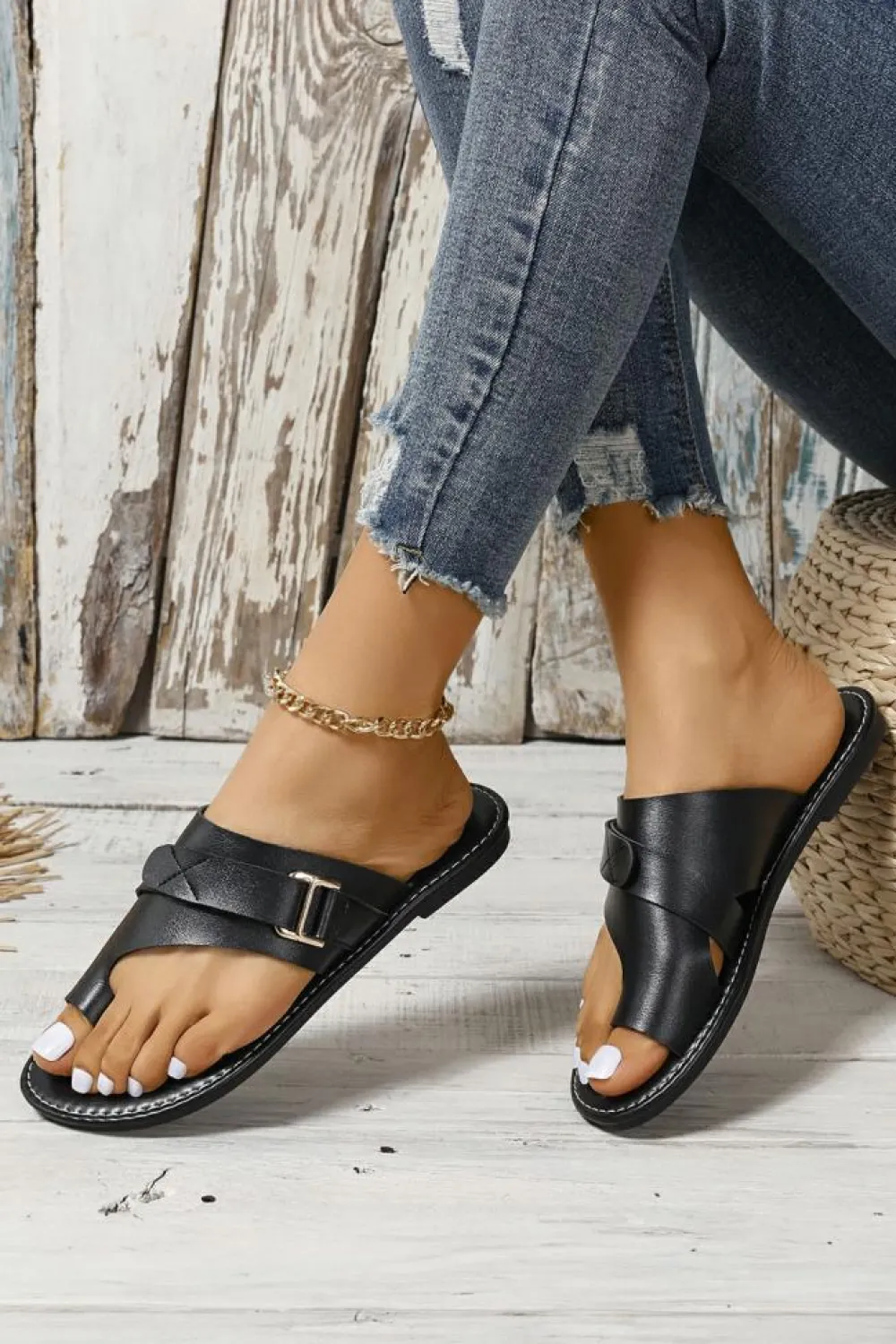 Best Dear-Lover Toe Ring Flat Sandal Slippers Black