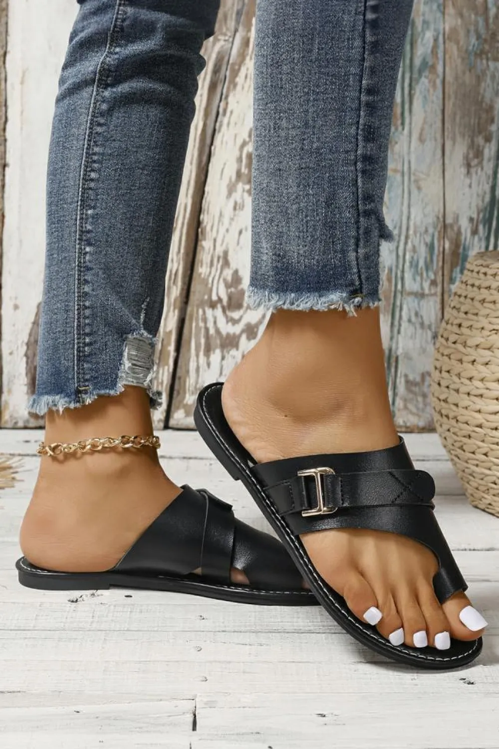 Best Dear-Lover Toe Ring Flat Sandal Slippers Black