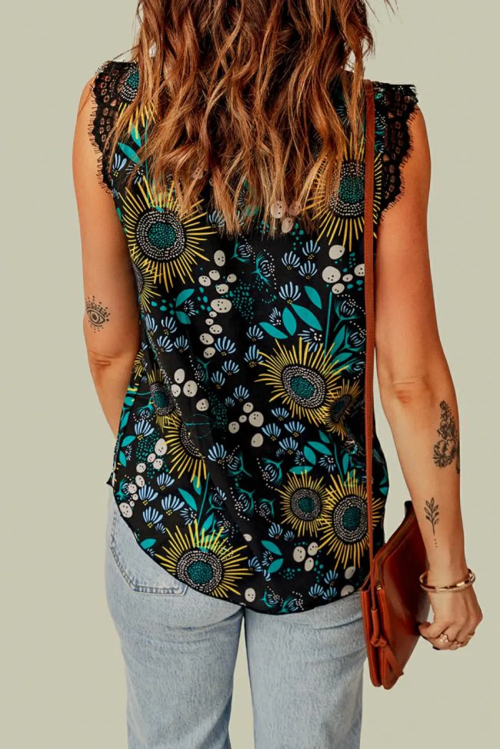 New Dear-Lover V Neck Lace Trim Floral Tank Black