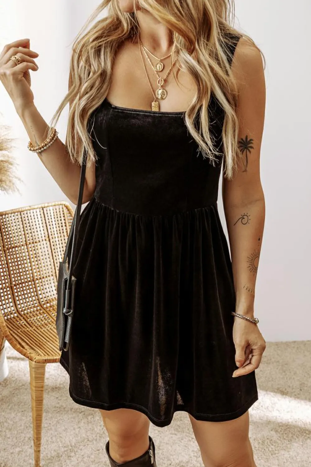 Clearance Dear-Lover Velvet Square Neck Sleeveless High Waist Mini Dress with Pockets Black