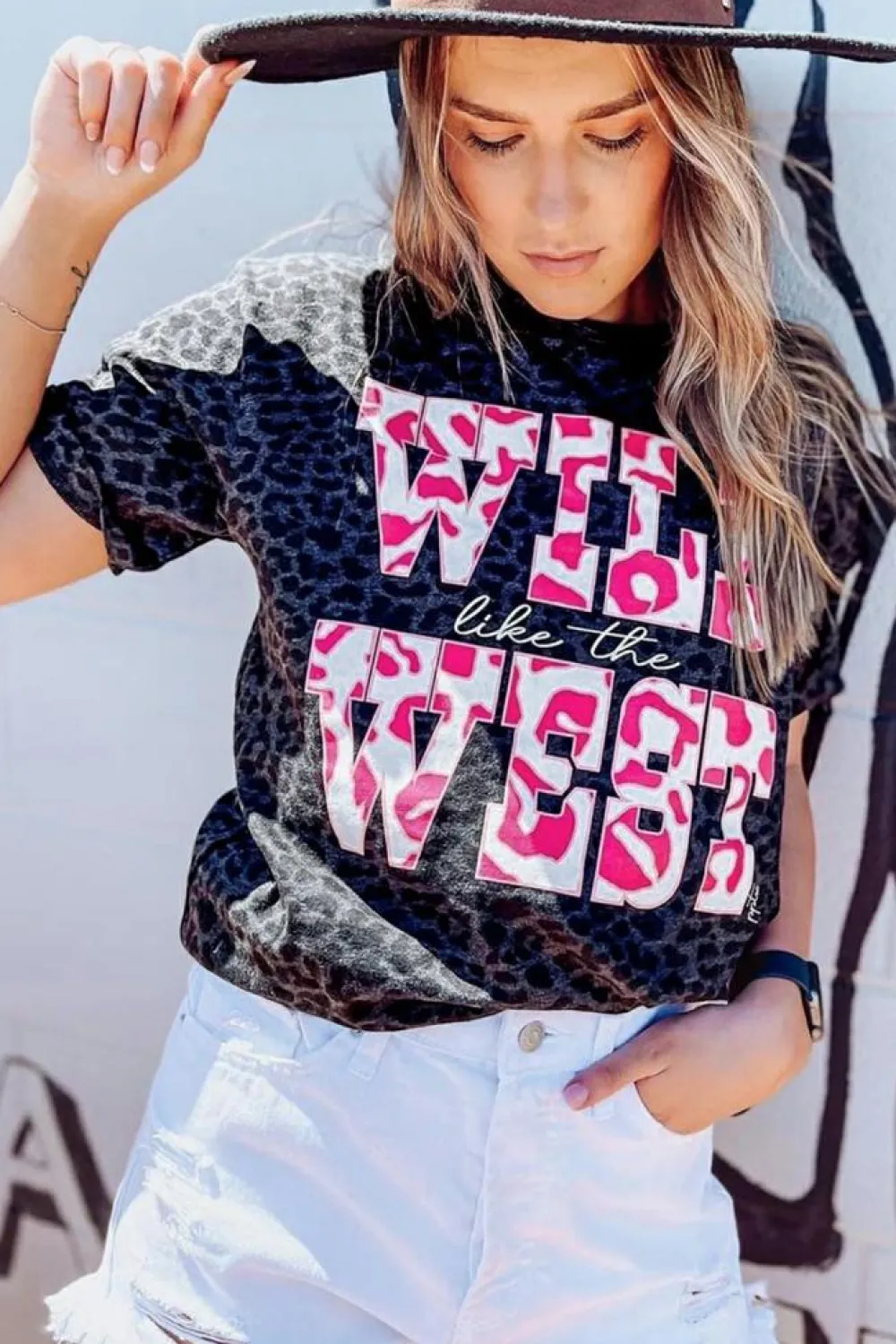 Discount Dear-Lover WILD like the WEST Leopard Tee Black
