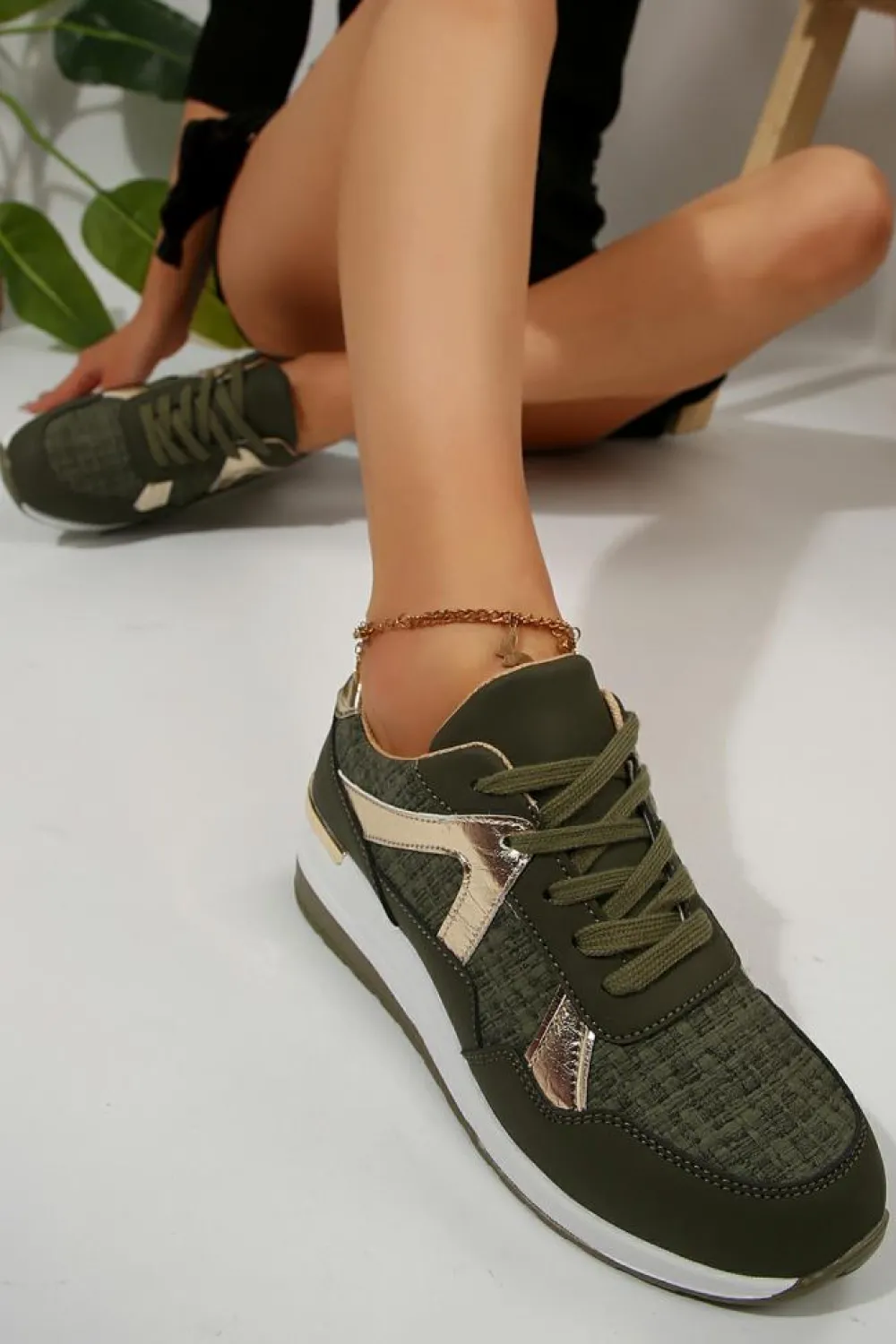 Outlet Dear-Lover Glitter Patched Lace-up Wedge Sneakers Blackish Green