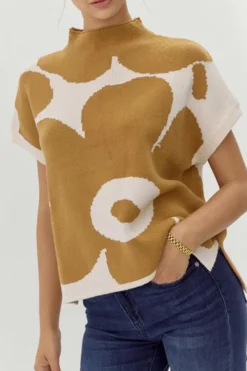 Sale Dear-Lover Big Flower Pattern Stand Neck Short Sleeve Sweater Camel