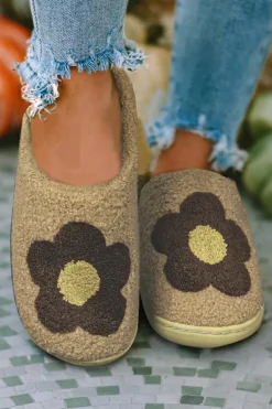 Clearance Dear-Lover Fuzzy Flower Pattern Homewear Slippers Camel