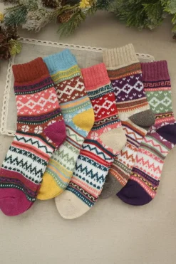 New Dear-Lover 5pcs/set Bohemian Pattern Soft Crew Socks Camel