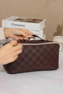 Hot Dear-Lover Checkered Zipper Handle PU Leather Travel Makeup Bag Chestnut