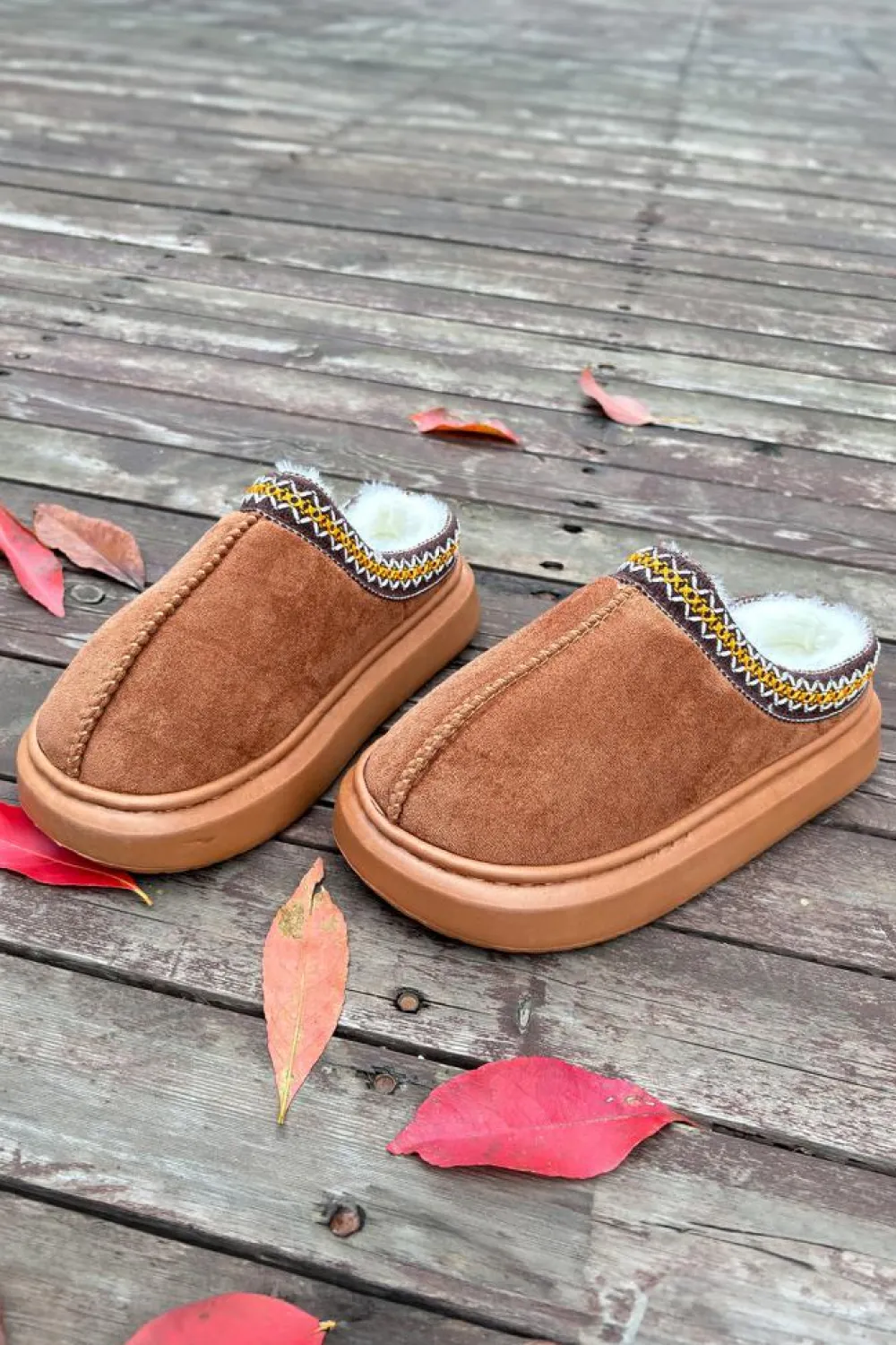 Sale Dear-Lover Contrast Edge Suede Plush Lined Thick Sole Winter Slippers Chestnut