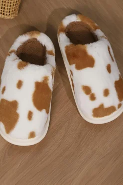 Best Dear-Lover Cow Spot Printed Plush Home Slippers Chestnut