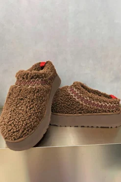 Online Dear-Lover Embroidered Sherpa Plush Thick Sole Snow Boots Chestnut