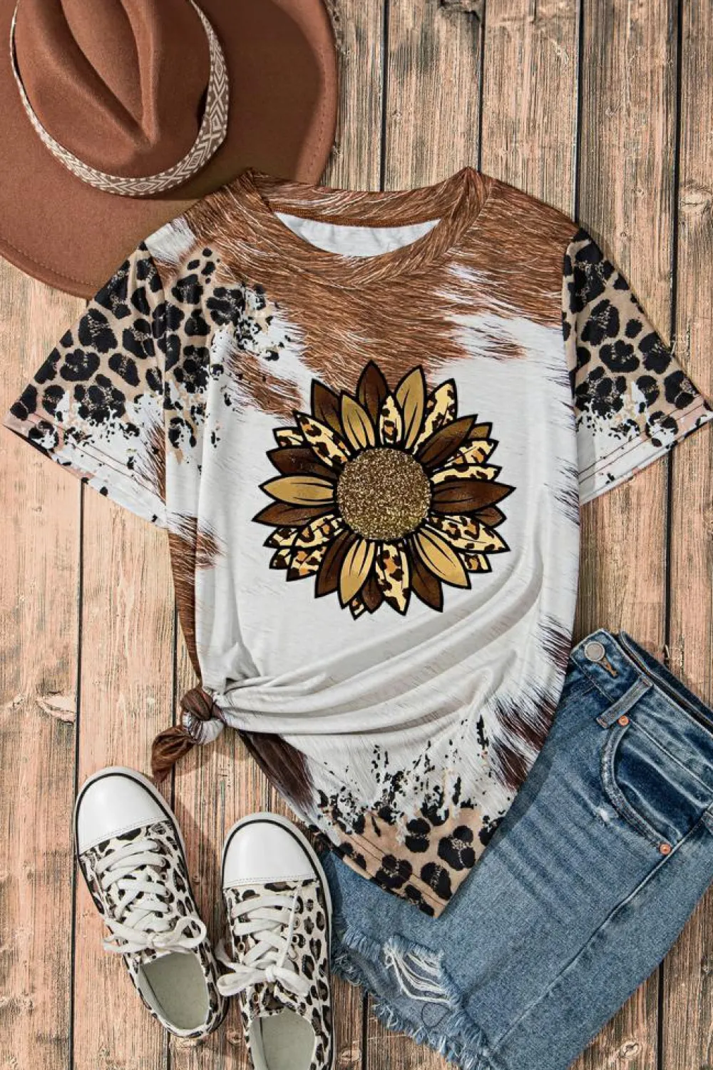 Discount Dear-Lover Leopard Bleached Sunflower Graphic Crewneck T Shirt Chestnut