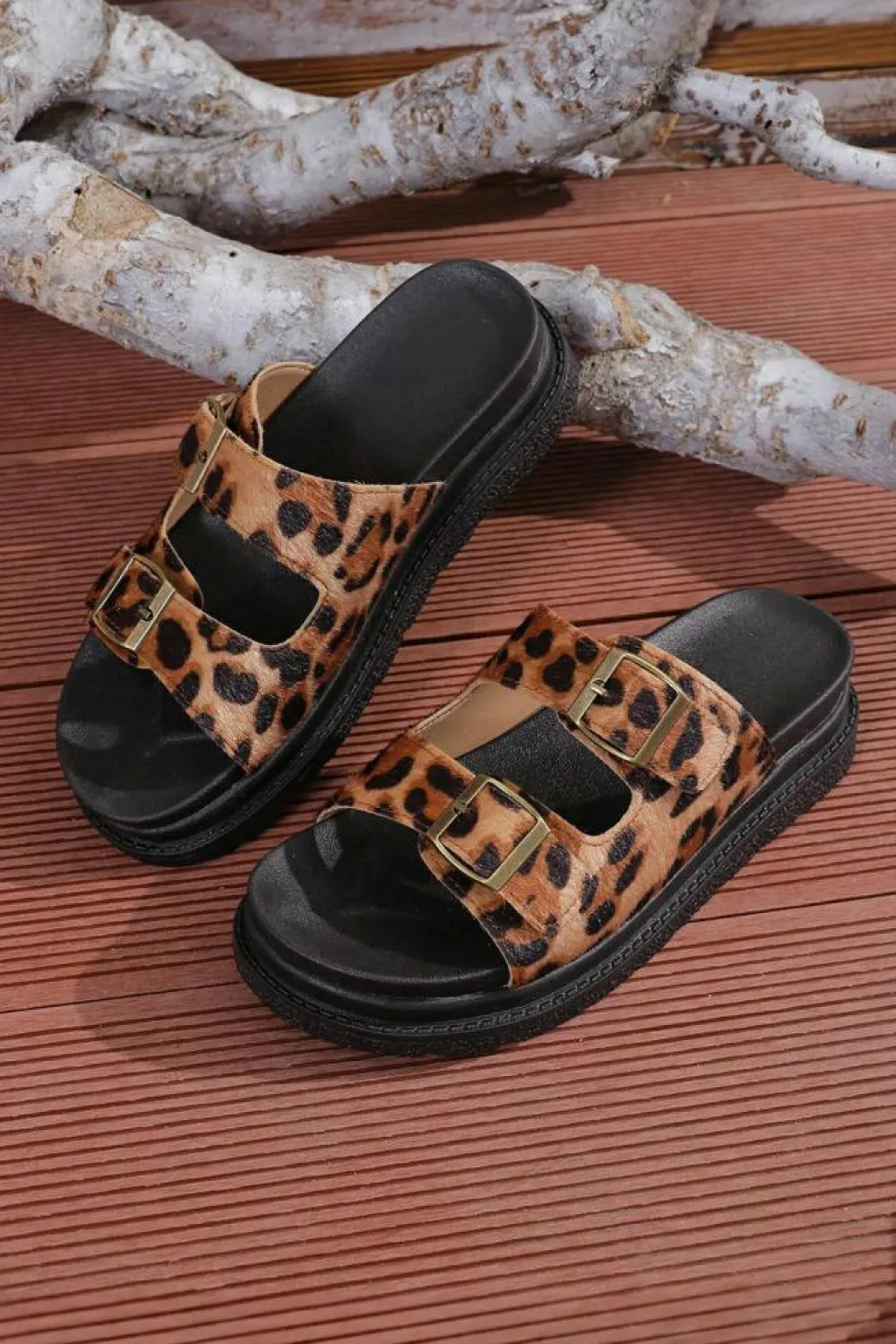 Hot Dear-Lover Leopard Cut Out Buckle Strap Thick Sole Slippers Chestnut