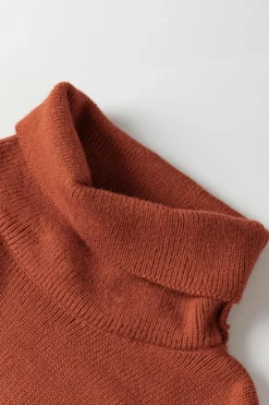 Hot Dear-Lover Clay Red Color Block Turtle Neck Drop Shoulder Knit Sweater Red Clay